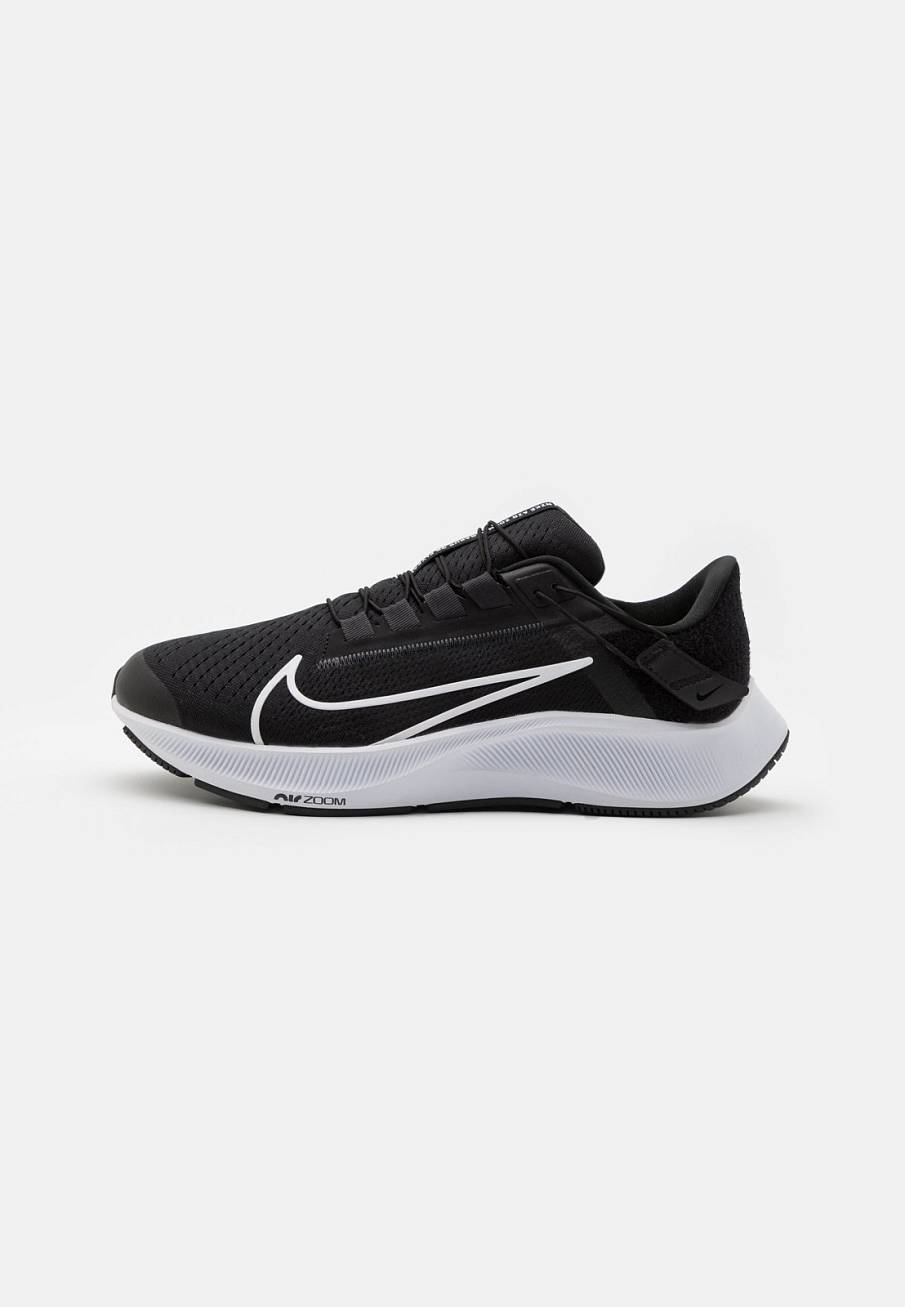 Фото № 1 с приближением к товару «‎Nike Air Zoom Pegasus 38 Flyease 4e»