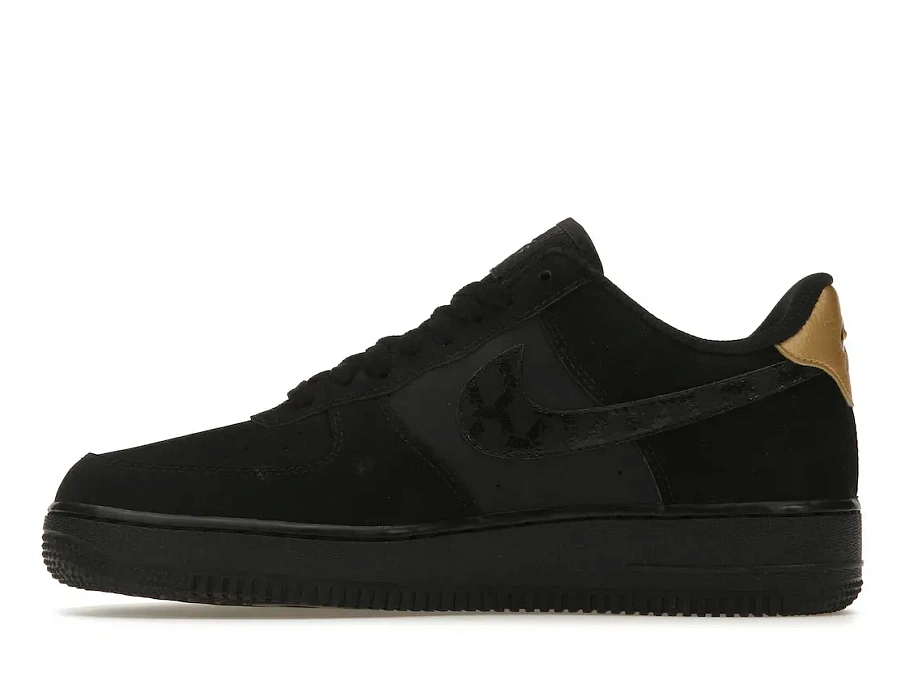 Фото № 3 с приближением к товару «‎Nike Air Force 1 Low Nubuck Black Metallic Gold (2021)»