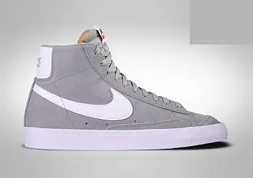 Nike Blazer ’77 Retro Wolf - 1