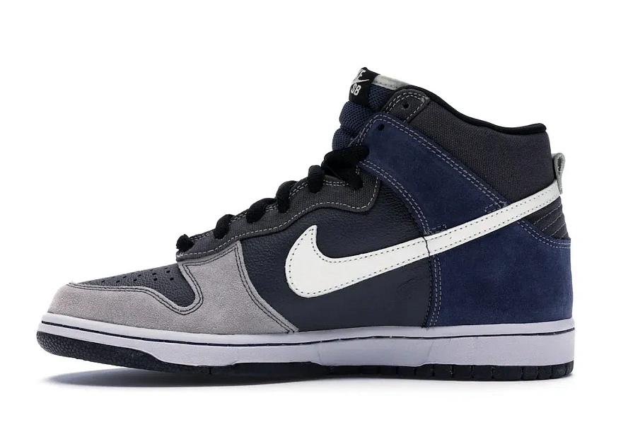 Фото № 3 с приближением к товару «‎Nike SB Dunk High Un-Futuras»