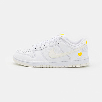Фото № 1 с приближением к товару «‎Nike Dunk »
