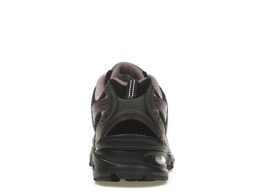 Фото № 4 с приближением к товару «‎New Balance 530»