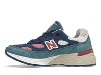 Фото № 3 с приближением к товару «‎New Balance 992»