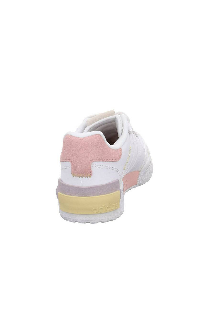Фото № 4 с приближением к товару «‎Adidas Postmove »