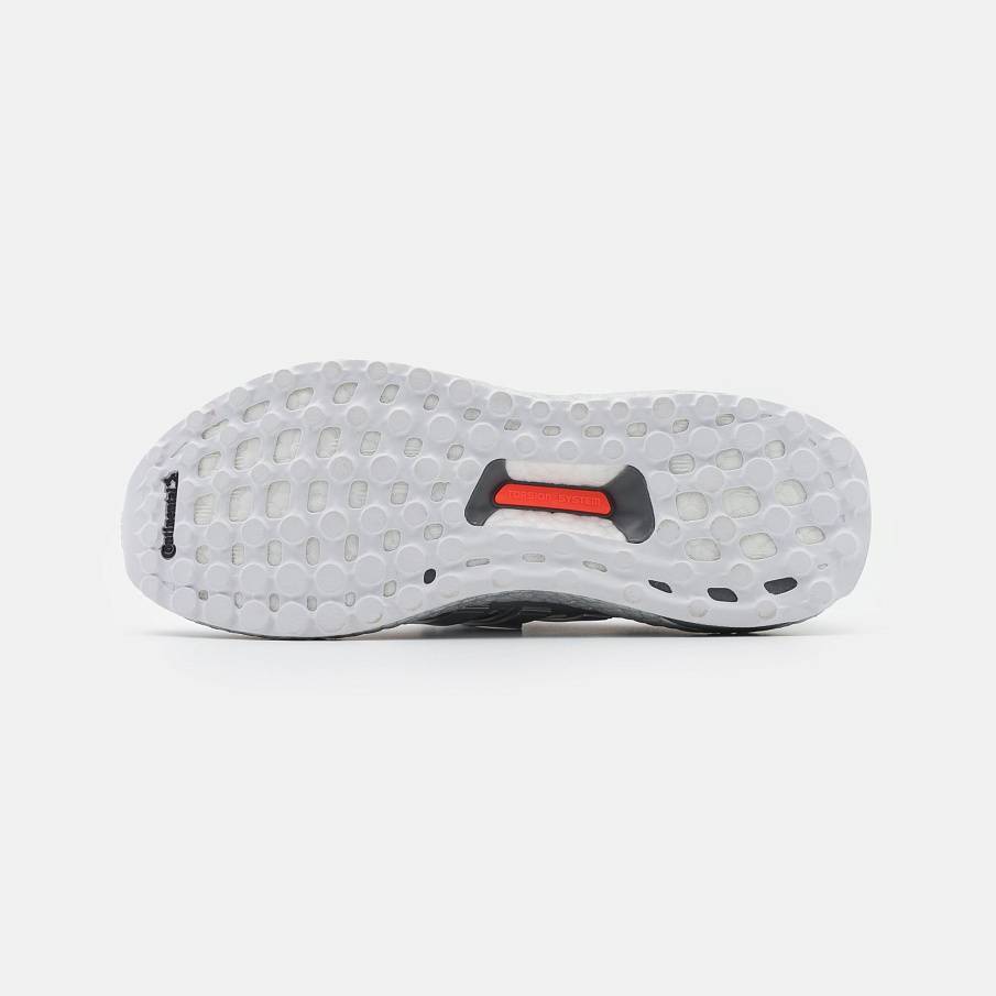 Фото № 5 с приближением к товару «‎Adidas Ultraboost Dna »