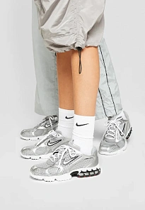 Фото № 4 с приближением к товару «‎AIR ZOOM SPIRIDON CAGE 2 UNISEX»