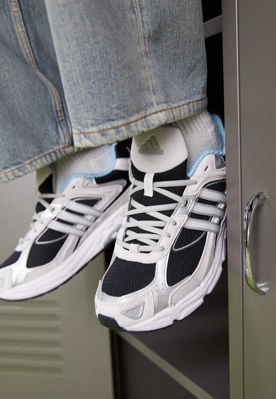 Фото № 2 с приближением к товару «‎Кроссовки Adidas spad115o1gi-q11-n»