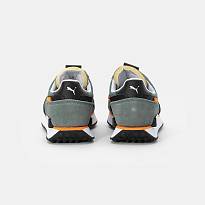Фото № 3 с приближением к товару «‎Puma Future Rider Core »