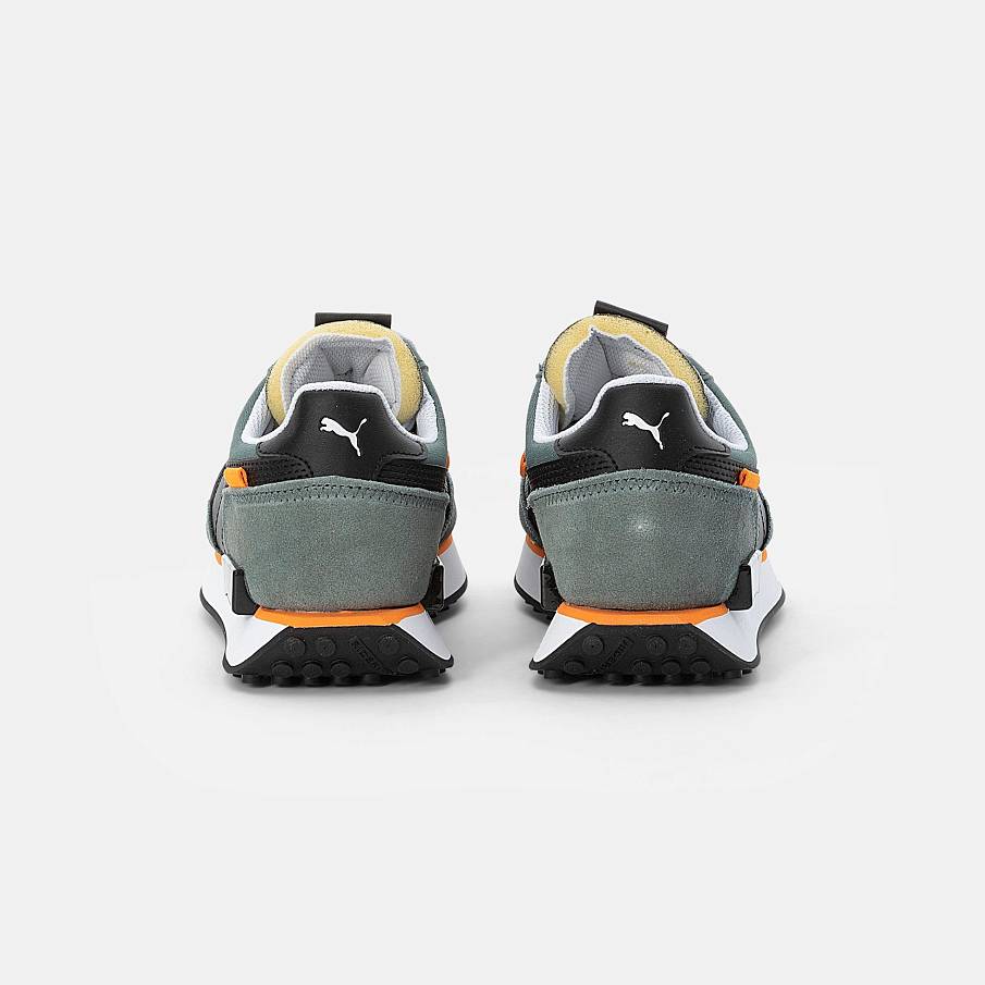 Фото № 3 с приближением к товару «‎Puma Future Rider Core »