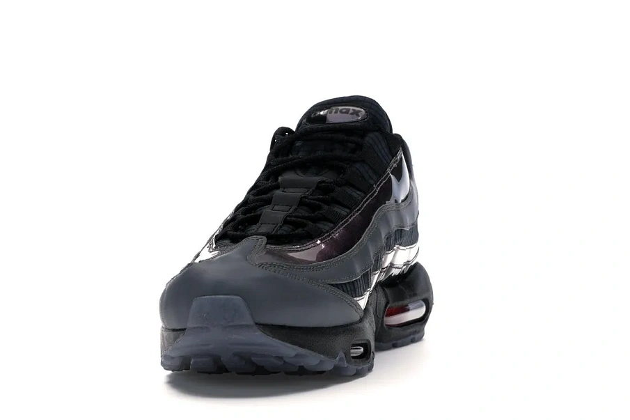 Фото № 4 с приближением к товару «‎Nike Air Max 95 LV8 Black»