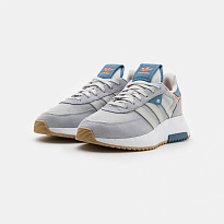 Фото № 2 с приближением к товару «‎Adidas Retropy F2 »