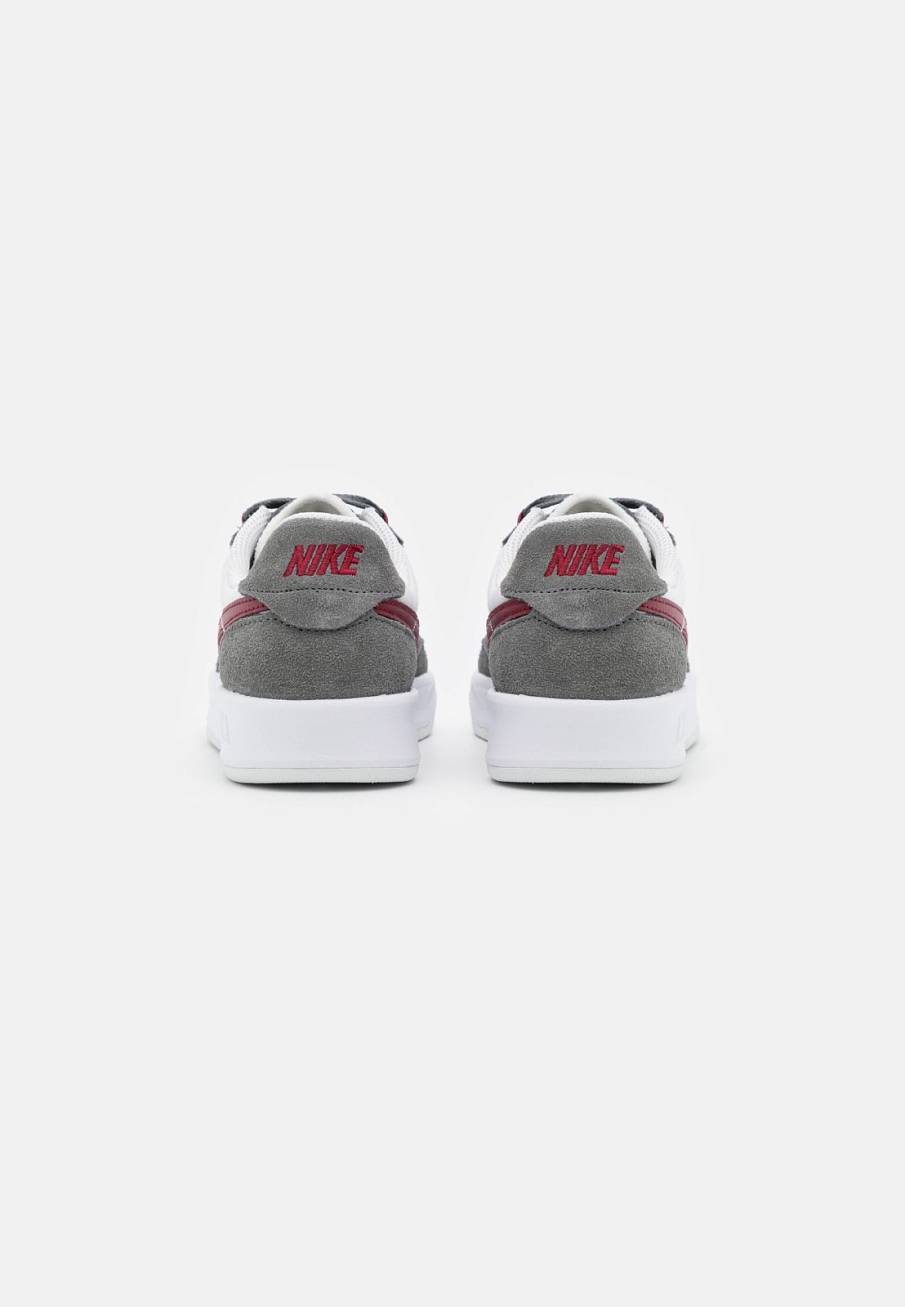 Фото № 2 с приближением к товару «‎Nike Adversary »