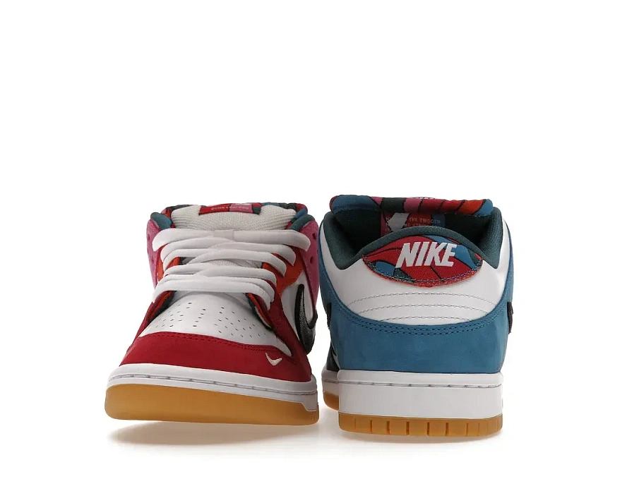 Фото № 4 с приближением к товару «‎Nike SB Dunk Low Pro QS Parra (Friends & Family) (2021)»