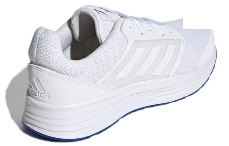 Фото № 4 с приближением к товару «‎adidas Galaxy 5 White»