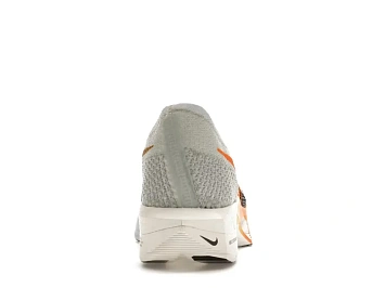 Nike ZoomX Vaporfly 3 - 4