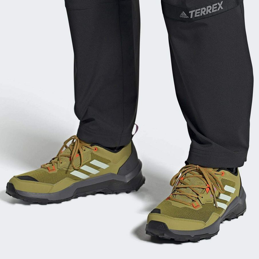 Фото № 2 с приближением к товару «‎Кроссовки Adidas SPAD542A4AK-M11»