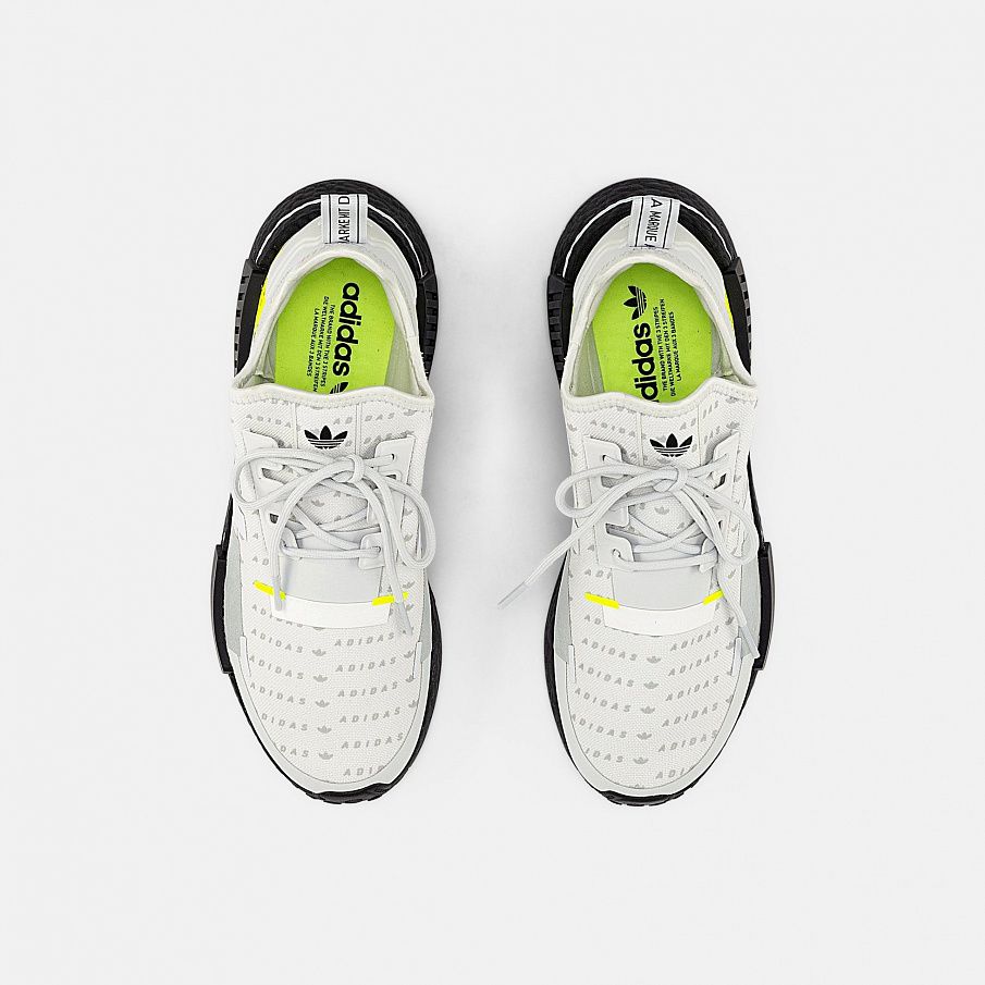 Фото № 4 с приближением к товару «‎Adidas Nmd_r1 »