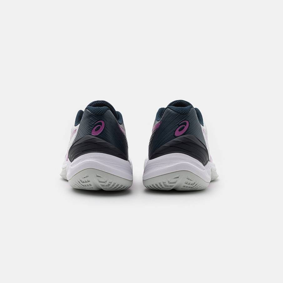 Фото № 3 с приближением к товару «‎Asics Sky Elite FF»