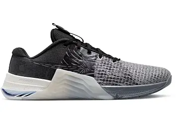Nike Metcon 8 AMP (DQ4675-001)