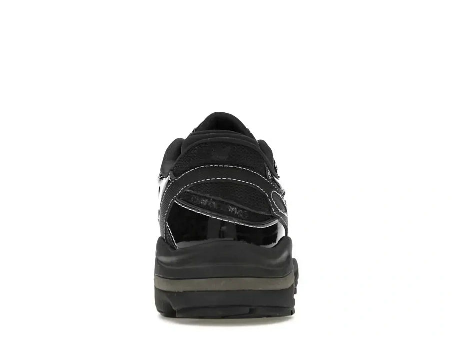 Фото № 4 с приближением к товару «‎New Balance 1000»