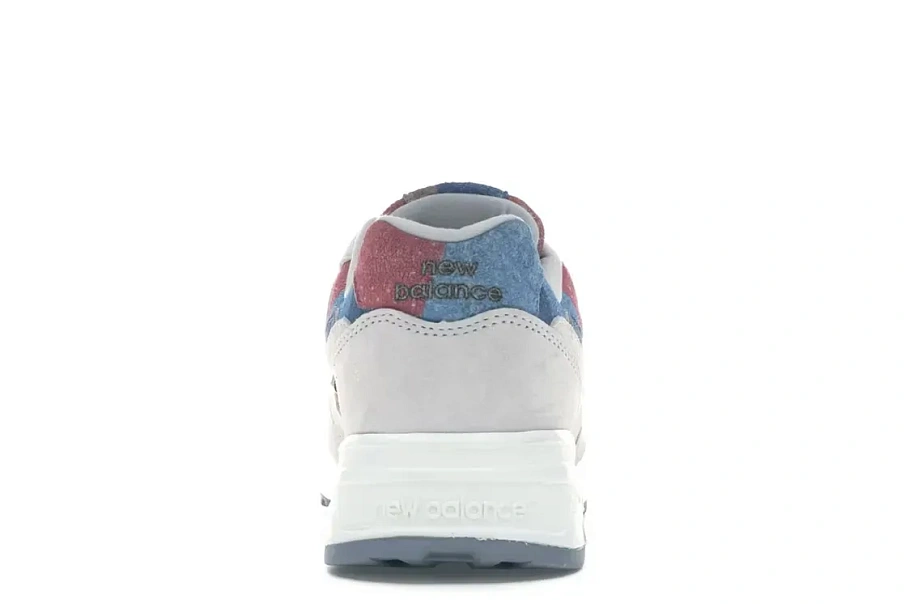 Фото № 4 с приближением к товару «‎New Balance 575»