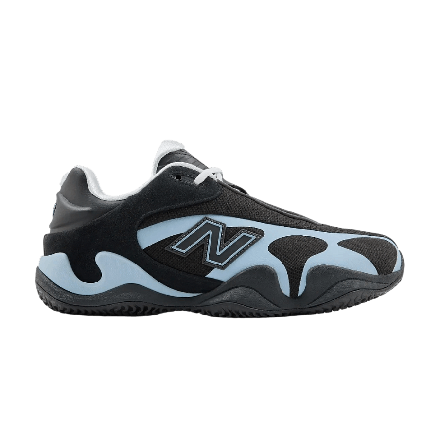 Фото № 1 с приближением к товару «‎New Balance Maxey V1 Black Blue»