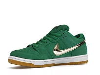 Фото № 2 с приближением к товару «‎Nike SB Dunk Low Pro St. Patrick's Day (2022)»