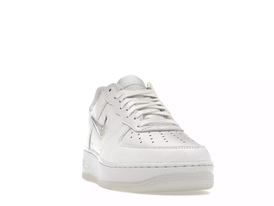Фото № 3 с приближением к товару «‎Nike Air Force 1 Low 07 Retro Color of the Month Jewel Swoosh Triple White»