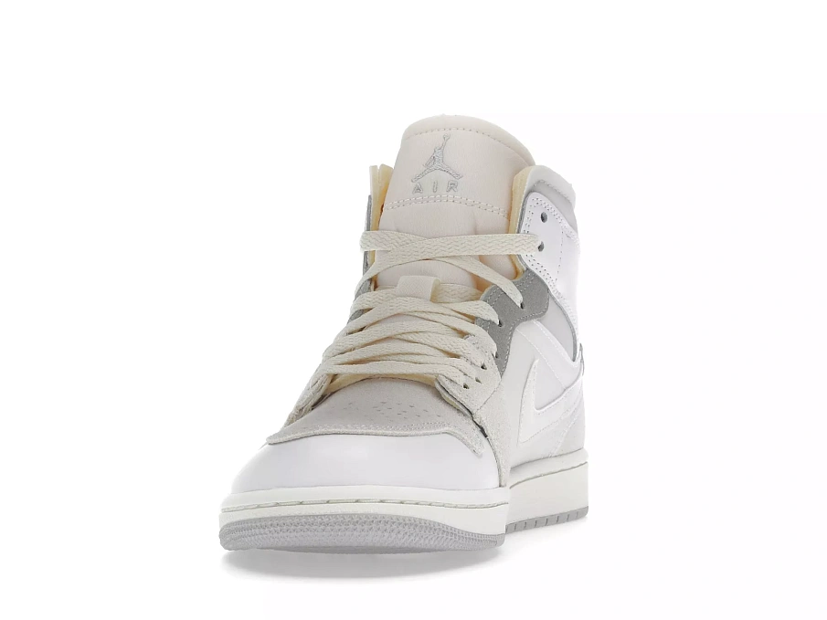 Фото № 5 с приближением к товару «‎Jordan 1 Mid SE Craft Inside Out White Grey»
