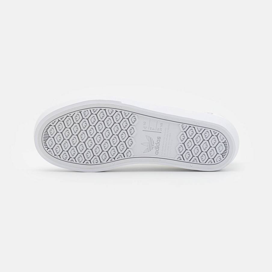 Фото № 5 с приближением к товару «‎Adidas Delpala »