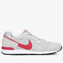 Фото № 1 с приближением к товару «‎Nike Venture»