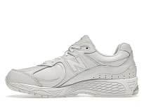 Фото № 3 с приближением к товару «‎New Balance 2002R»