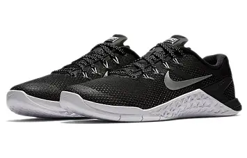 Nike Wmns Metcon 4 'Black Metallic Silver' - 2