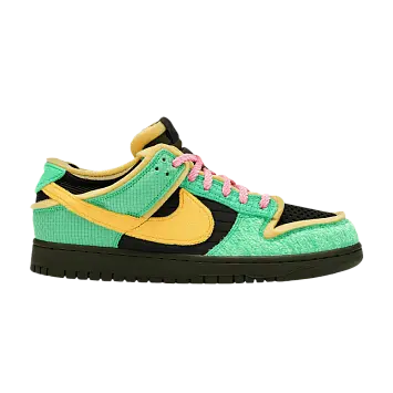 Cactus Plant Flea Market x Nike Dunk Low Friends & Family