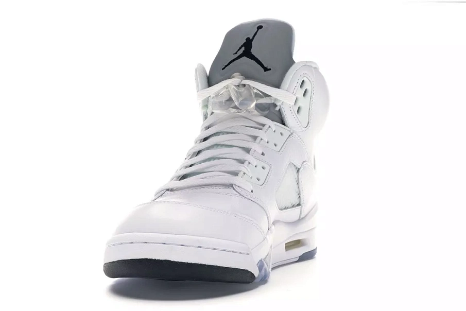 Фото № 3 с приближением к товару «‎Jordan 5 Retro Metallic White (2015)»