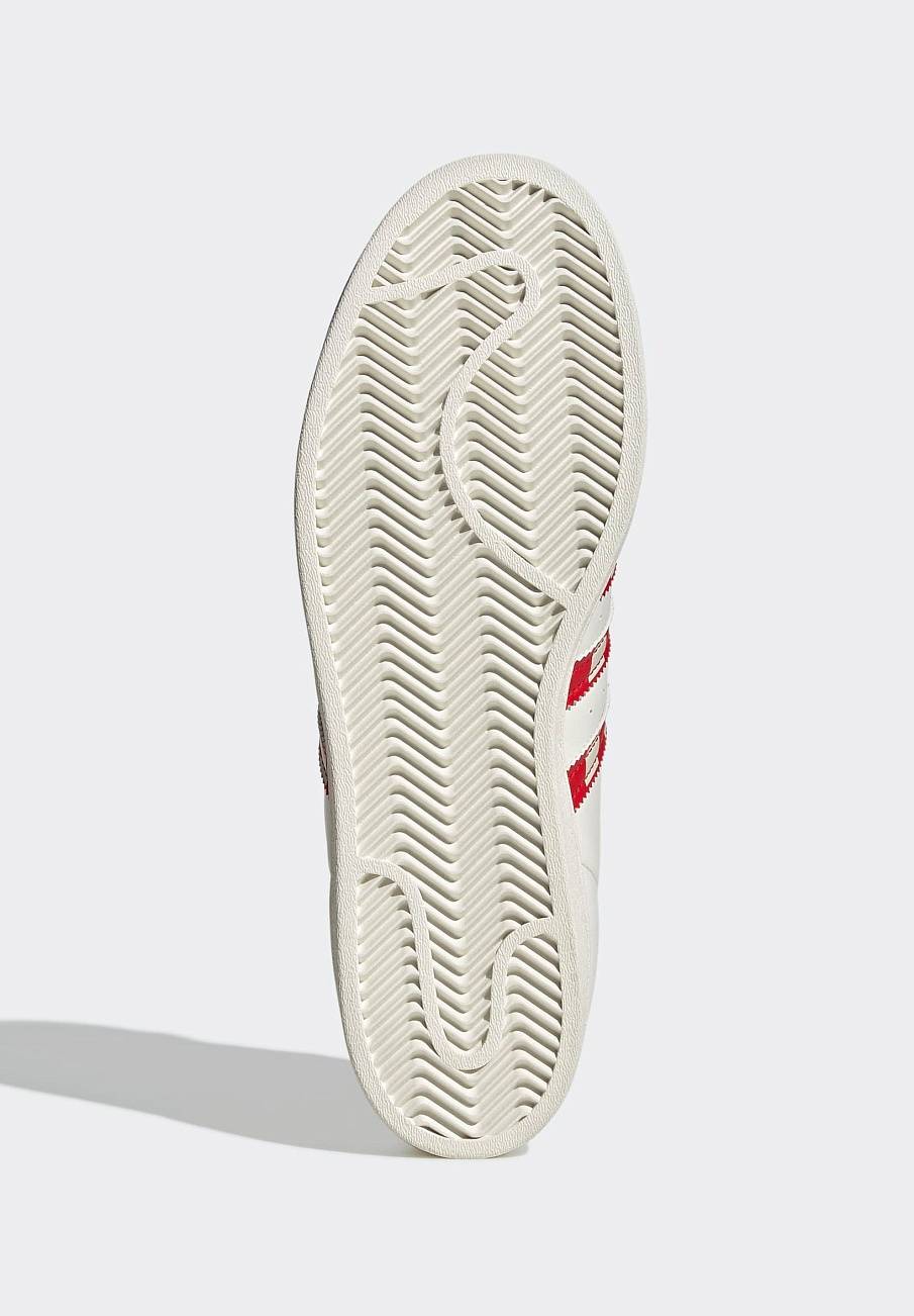 Фото № 5 с приближением к товару «‎Adidas Superstar »