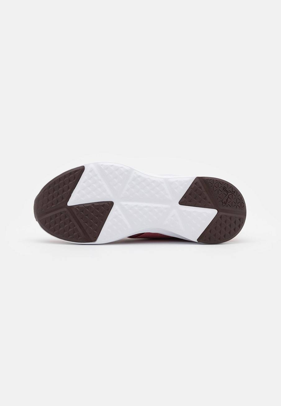 Фото № 5 с приближением к товару «‎Puma Prowl Slip-On Shine»