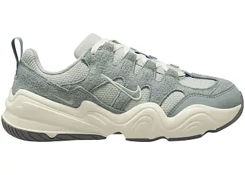 Nike Tech Hera Mica Green (DR9761-001)
