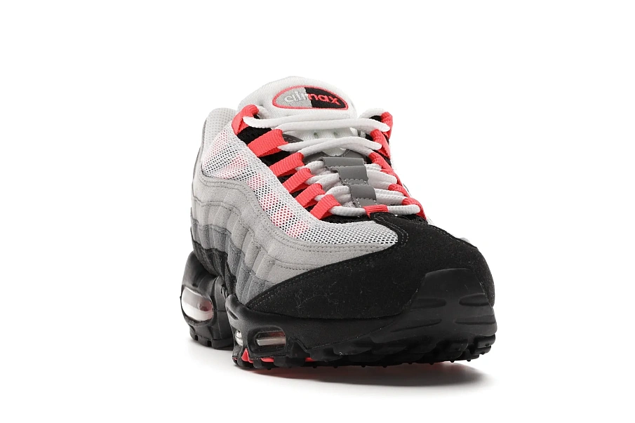 Фото № 2 с приближением к товару «‎Nike Air Max 95 Solar Red (2011)»