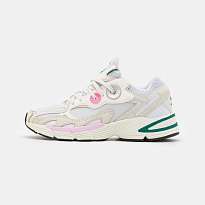 Фото № 2 с приближением к товару «‎Adidas Astir W »