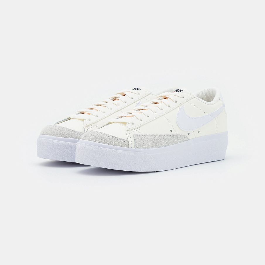 Фото № 3 с приближением к товару «‎Nike Blazer »