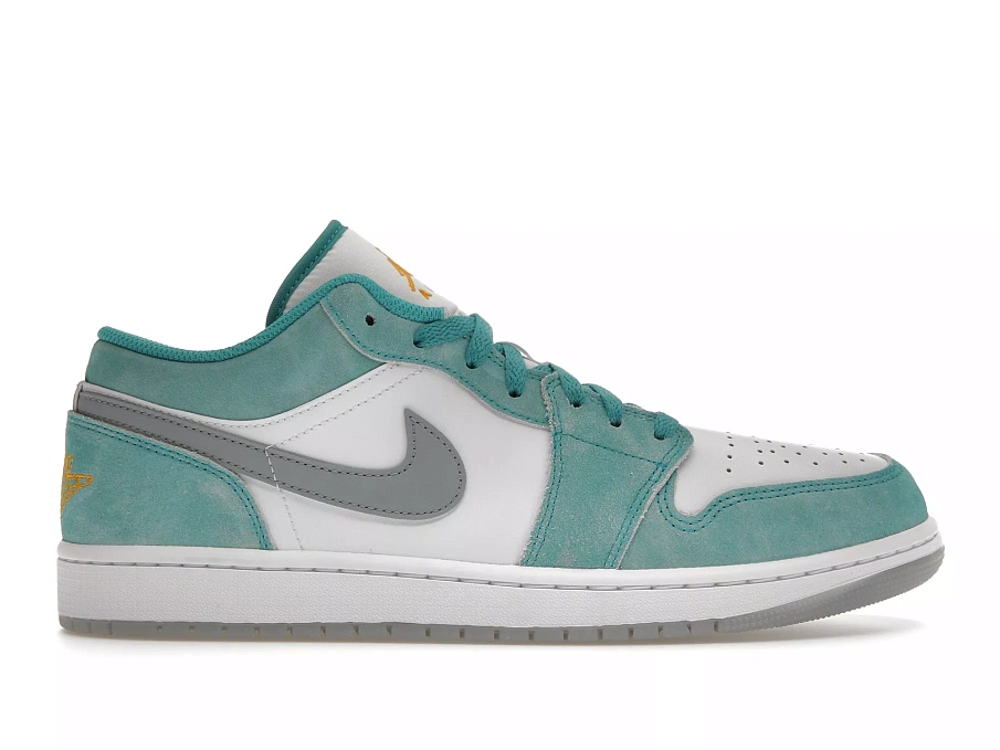 Фото № 1 с приближением к товару «‎Jordan 1 Low SE New Emerald»