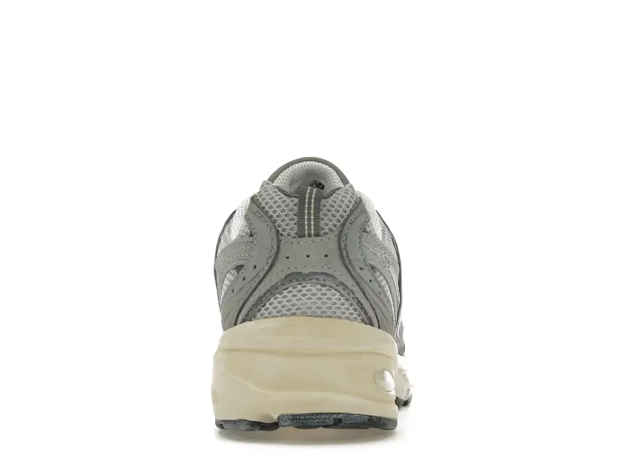 Фото № 4 с приближением к товару «‎New Balance 530»