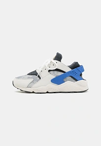 Фото № 1 с приближением к товару «‎AIR HUARACHE»
