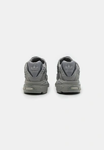 Фото № 3 с приближением к товару «‎ADISTAR CUSHION UNISEX»