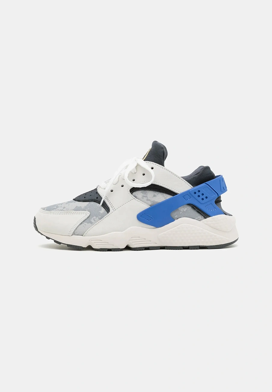 Фото № 1 с приближением к товару «‎AIR HUARACHE»
