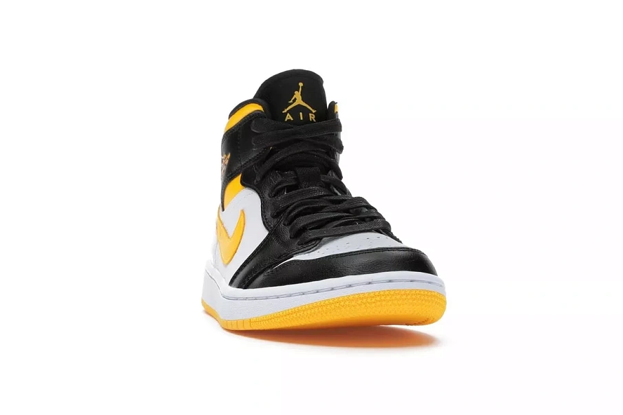 Фото № 4 с приближением к товару «‎Jordan 1 Mid Laser Orange Black »