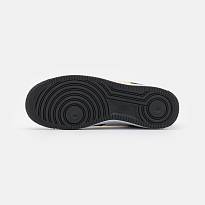 Фото № 5 с приближением к товару «‎Nike Air Force 1 07 Lv8 »
