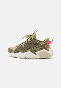 Фото № 1 с приближением к товару «‎AIR HUARACHE»