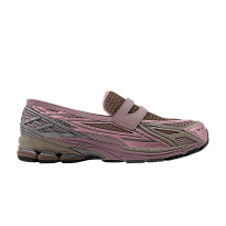 Фото № 1 с приближением к товару «‎New Balance 1906L Pink»